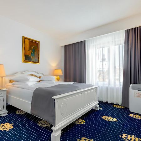 Hotel Imparatul Romanilor Sibiu Exterior foto