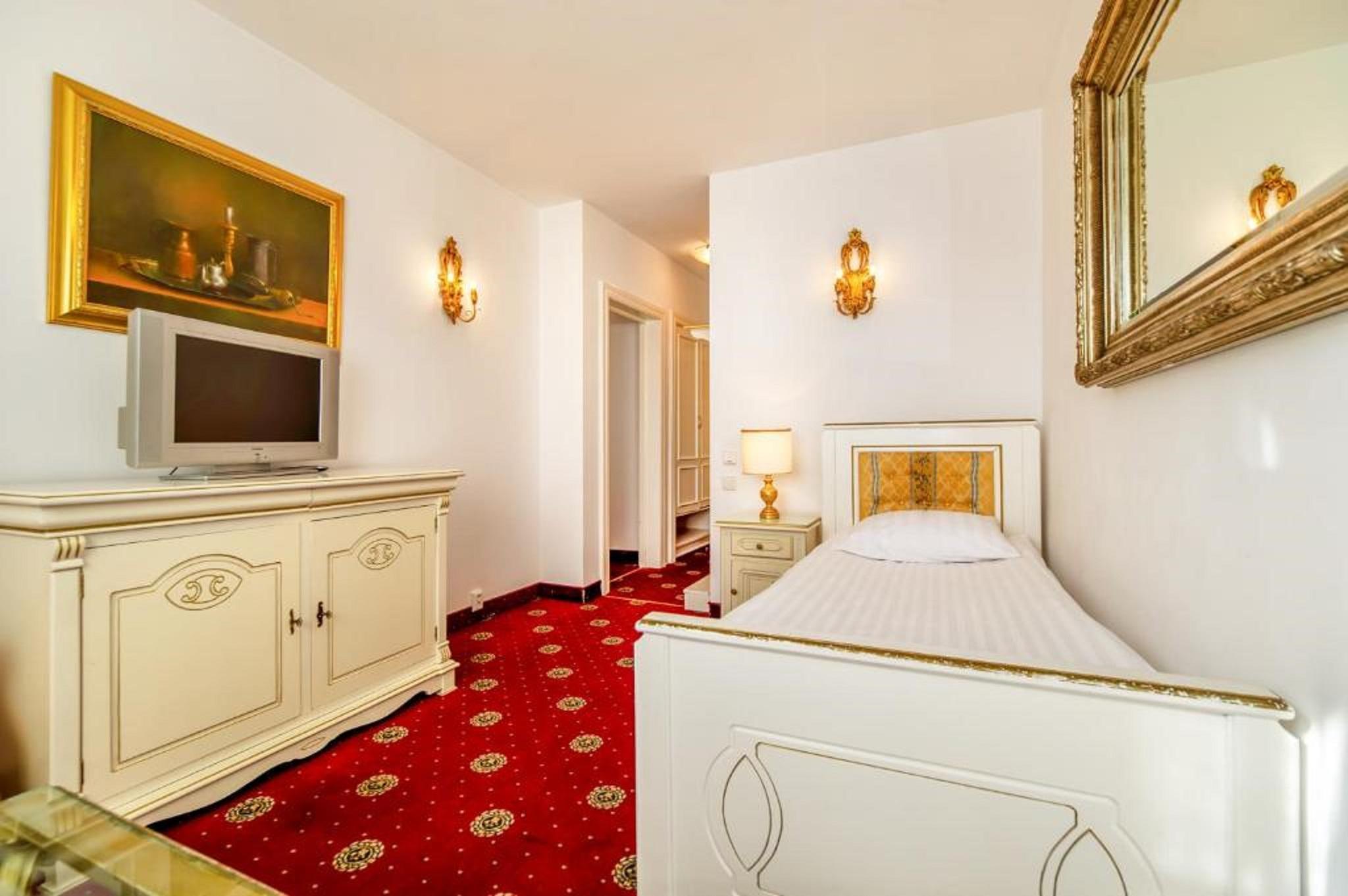 Hotel Imparatul Romanilor Sibiu Exterior foto