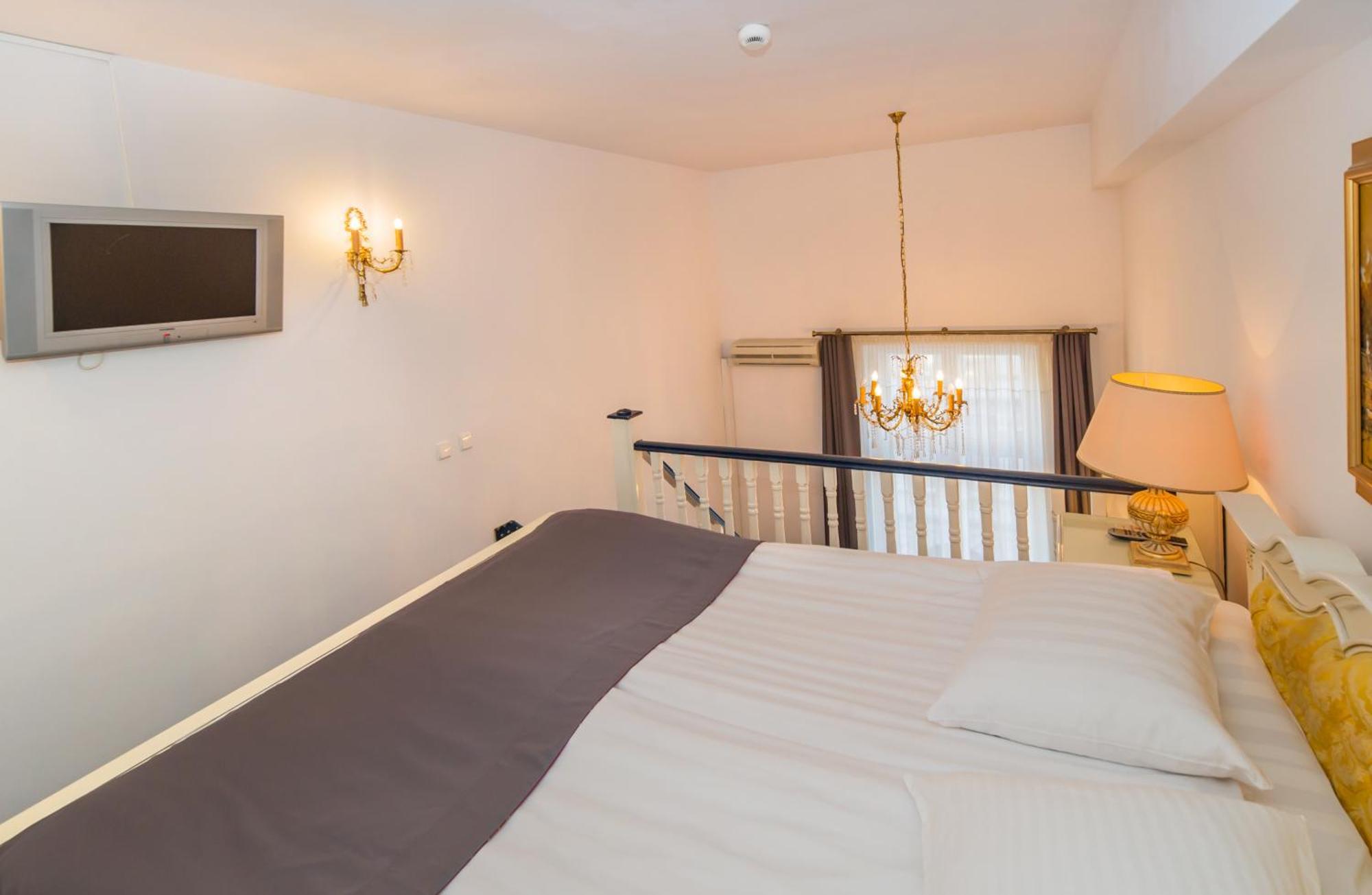 Hotel Imparatul Romanilor Sibiu Cameră foto