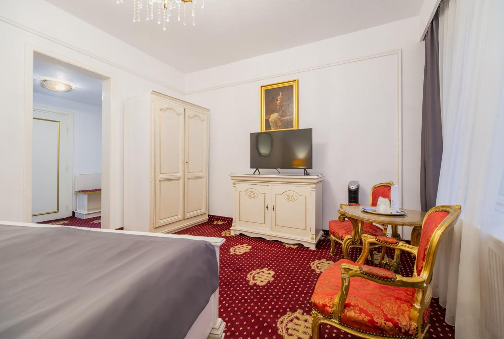 Hotel Imparatul Romanilor Sibiu Cameră foto