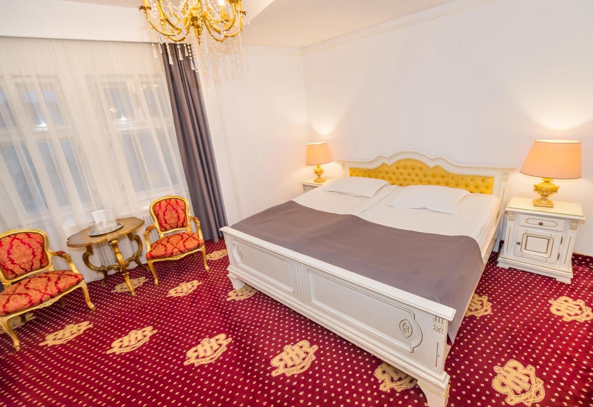 Hotel Imparatul Romanilor Sibiu Cameră foto